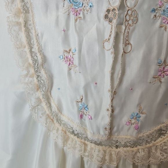 Vintage Barbizon Long Ivory Nightgown Lace Trim Size M Victorian Retro Romantic - Picture 5 of 12